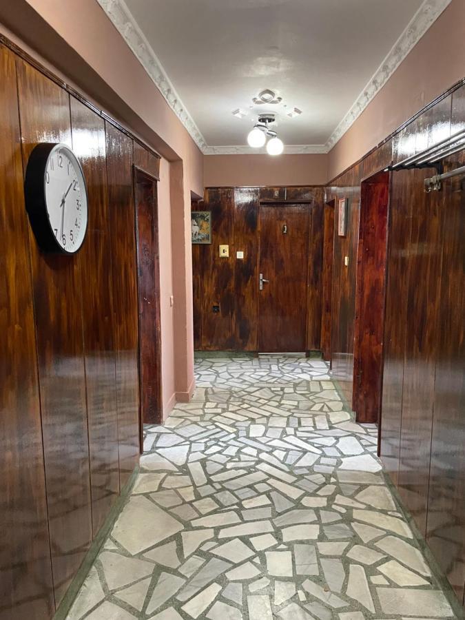Vilhelmov'S Apartament Lukovit Ngoại thất bức ảnh
